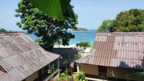 Kata Beachwalk Hotel and Bungalows